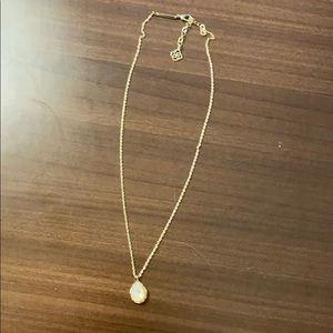 kendra scott pendant necklace